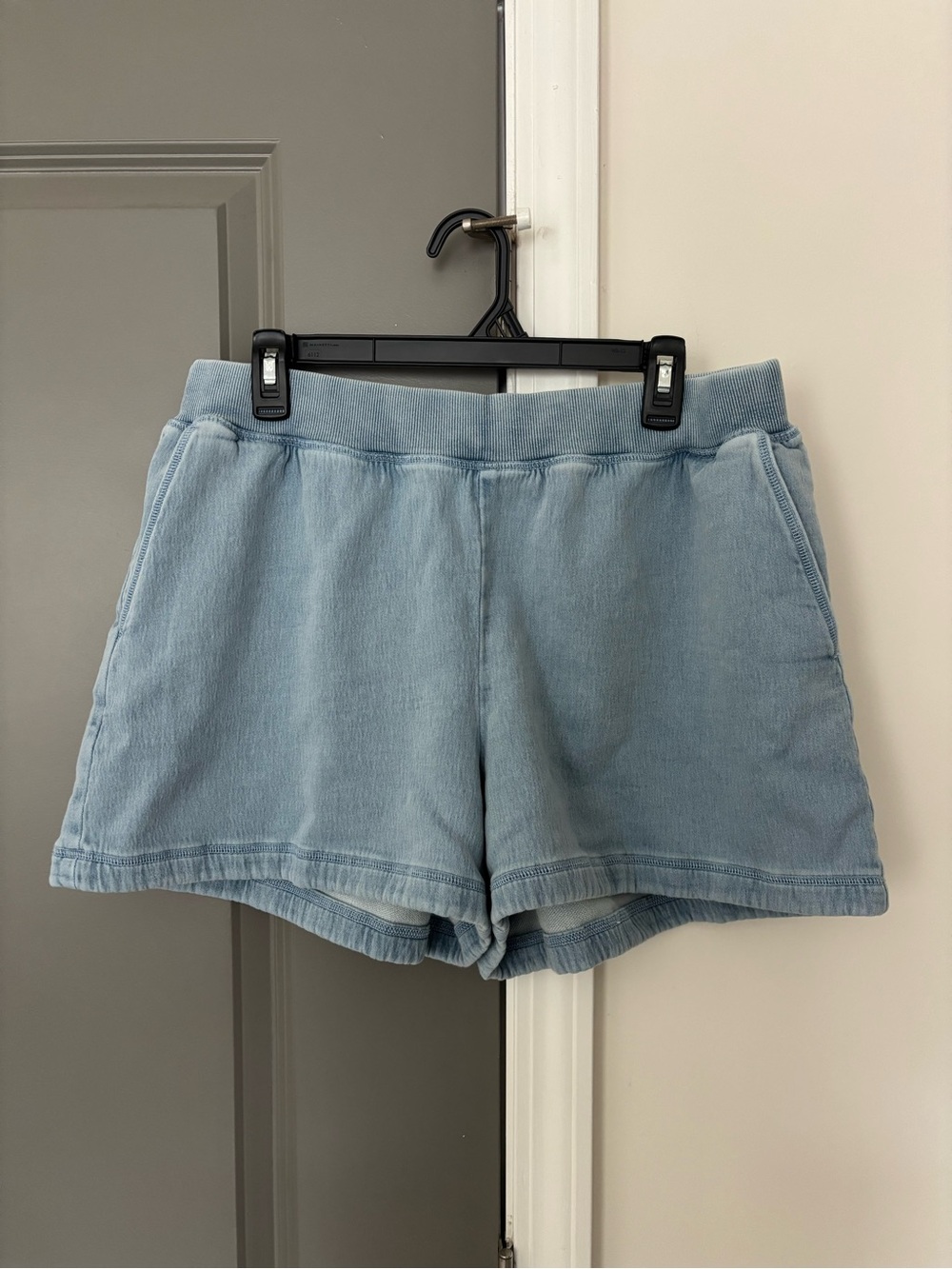 Aerie Daydream Denim Stretch Short